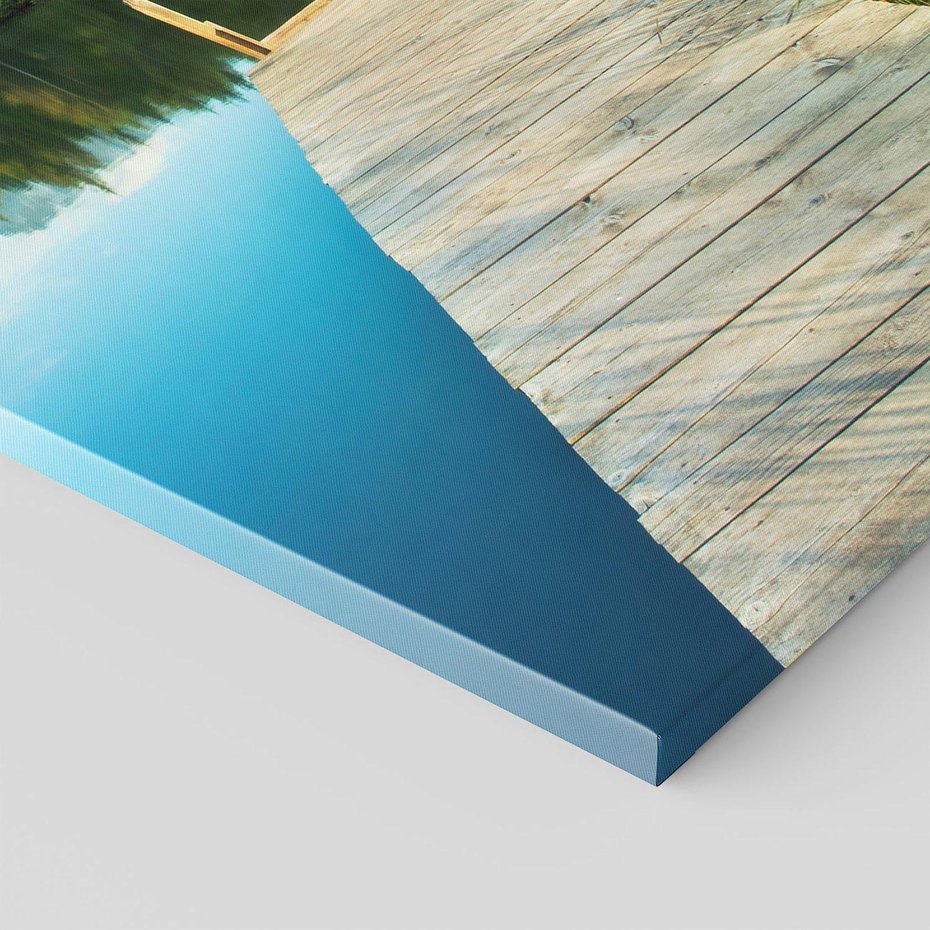 Obraz na płótnie 70x100 - Jezioro w lesie: Ucieczka do natury - jezioro, las