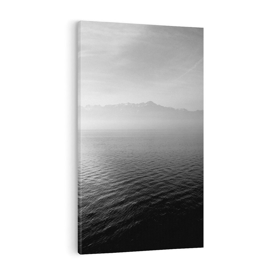 Obraz na płótnie 80x120 - Łódka na morzu - łódka, morze