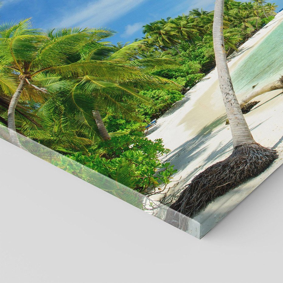 Obraz na płótnie 120x80 - Raj na Malediwach: plaża, morze i palmy - Malediwy, plaża