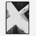 Obraz w ramie 70x100 - Nowoczesna Dynamika - perspektywa, wieżowce - rama czarna