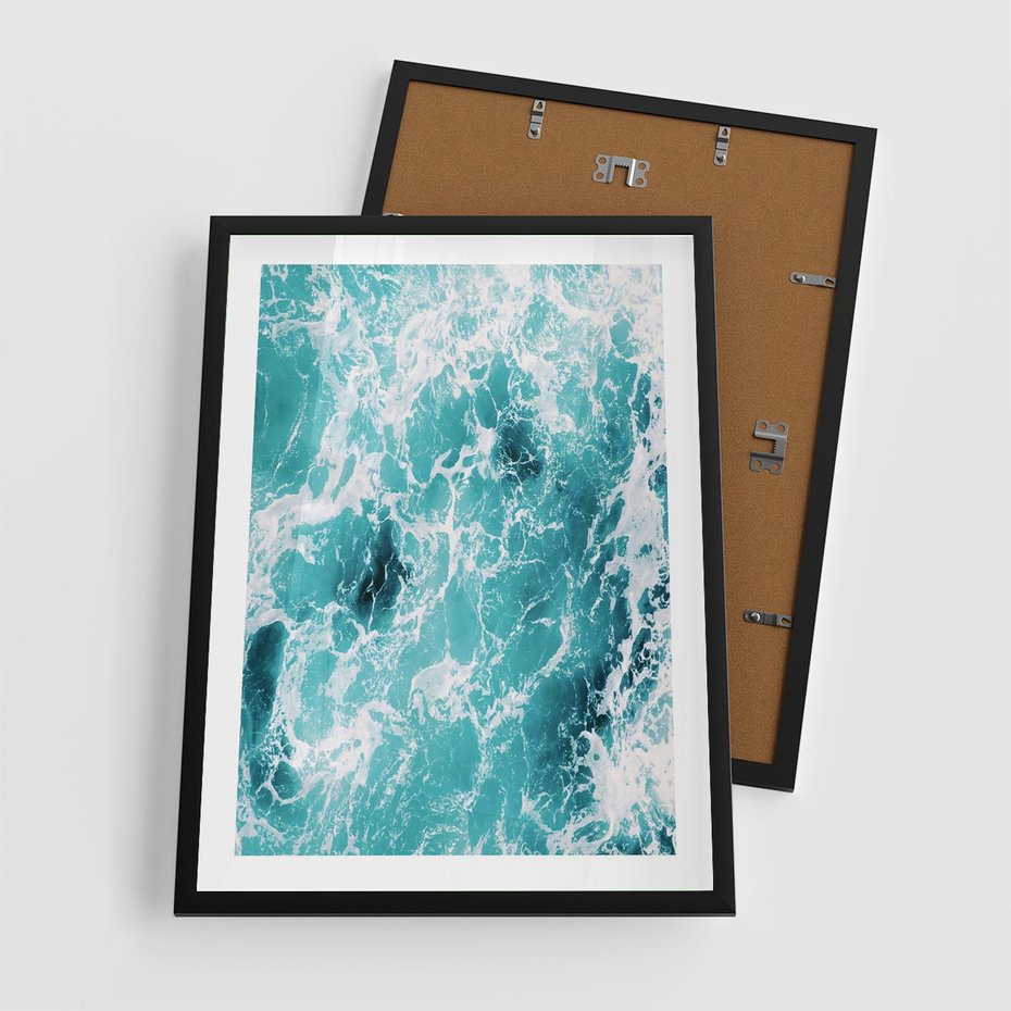 Plakat w ramie 50x70 - Wzburzony Ocean: Widok Z Góry - wzburzony ocean, błękitna woda - rama czarna