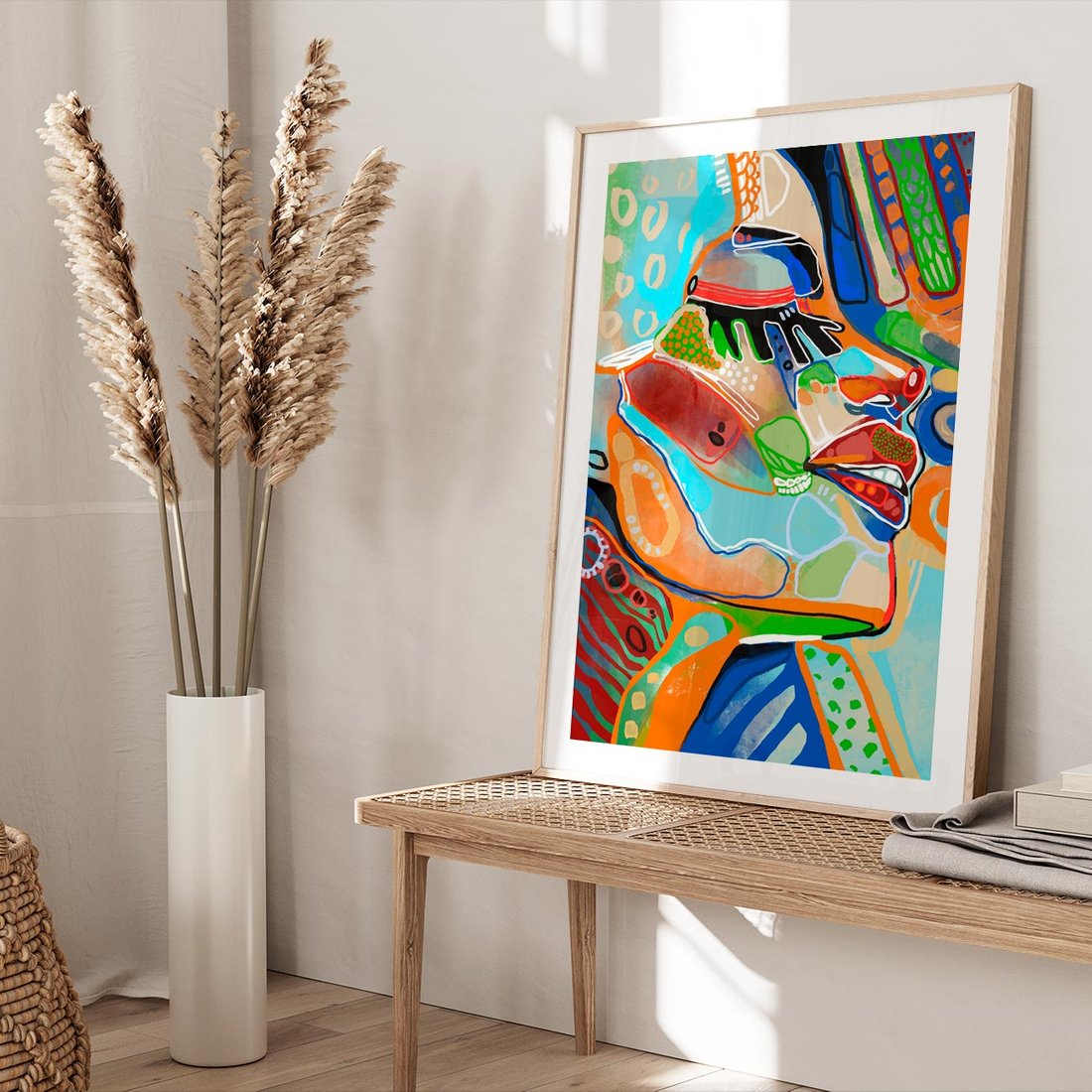 Plakat w ramie 30x40 - Kolorowe Wnętrza Kształtów - abstrakcyjny portret kobiety, twarz - rama drewno