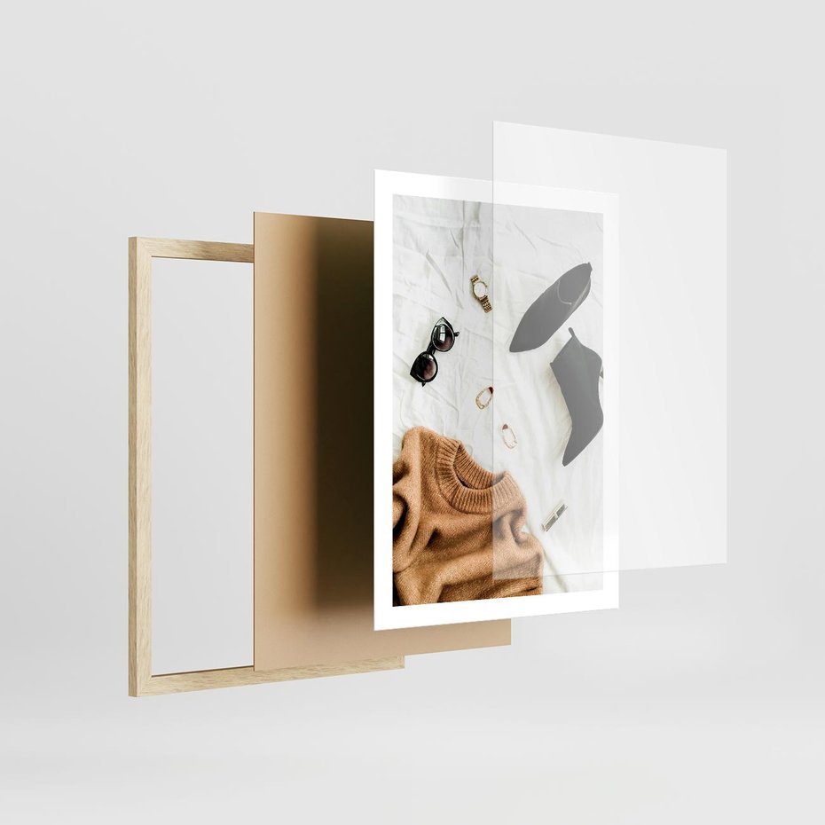 Plakat w ramie 50x70 - Styl i Klasyka - modowa fotografia, sweter - rama drewno