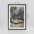 Plakat w ramie 50x70 - Taksówki w Nowym Jorku - taksówki, Nowy Jork - rama czarna