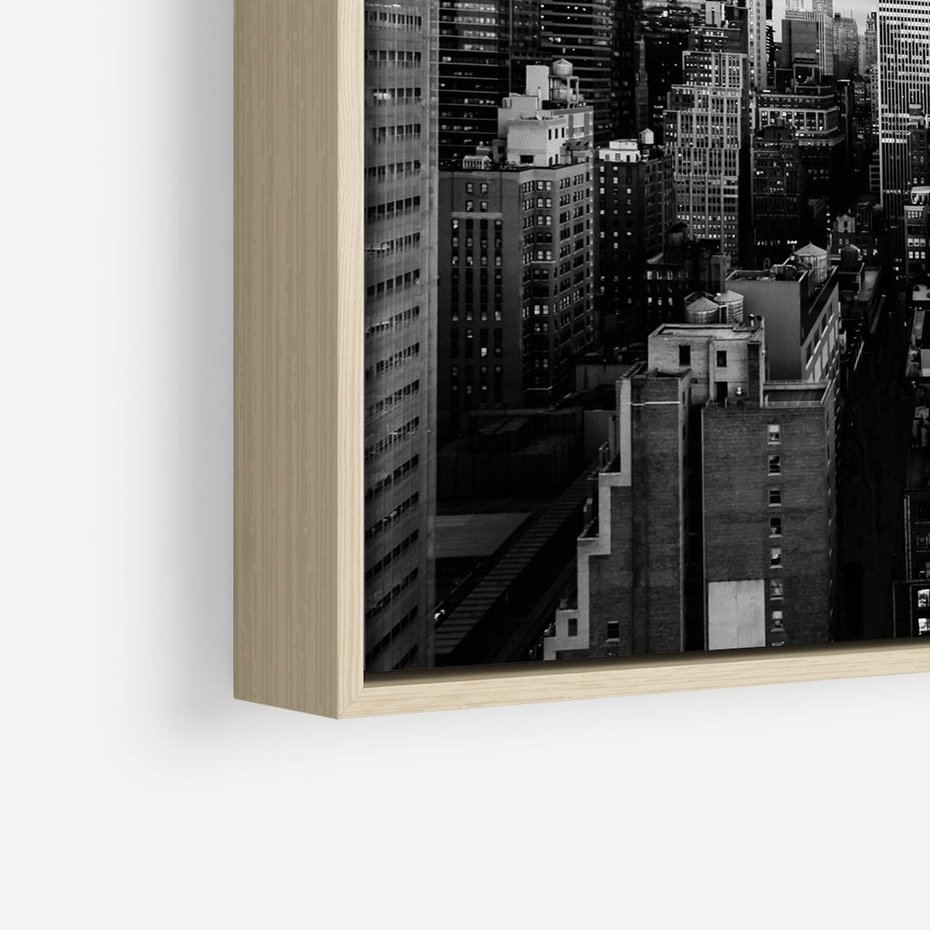 Obraz w ramie 50x50 - Wibracje Miejskiego Życia - miasto, wieżowce - rama drewno