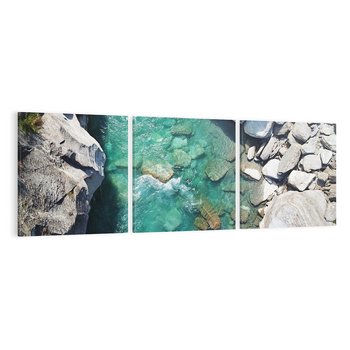 Obraz na płótnie 120x40 - Spotkanie natury i siły - rzeka, skały