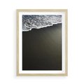 Plakat w ramie 50x70 - Morskie Fale na Plaży - plaża, morskie fale omywają piasek - rama drewno