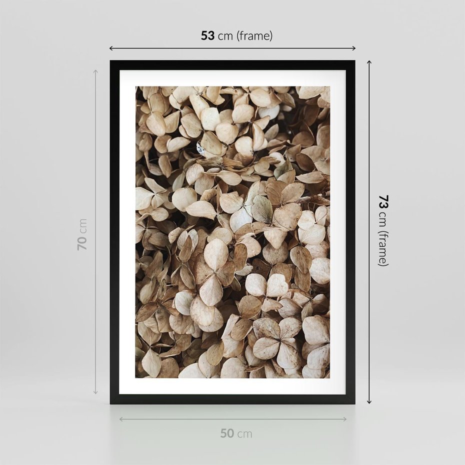 Plakat w ramie 50x70 - Delikatność Hortensji: Kompozycja Kwiatów w Beżu - hortensja, odcienie beżu - rama czarna