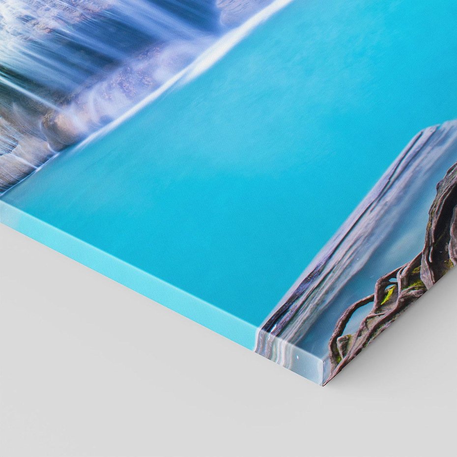 Obraz na płótnie 80x120 - Uroki wodospadu w lesie - Tajlandia, wodospad