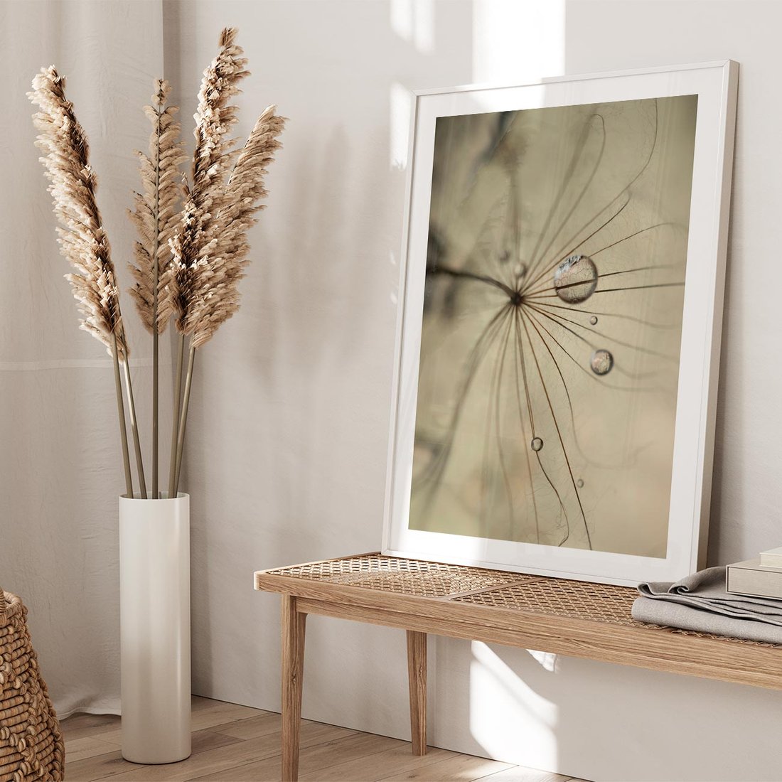 Plakat bez ramy 21x30 - Delikatność dmuchawców - dmuchawce, krople