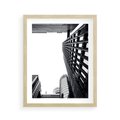 Plakat w ramie 40x50 - Monochromatyczna Sceneria Wieżowców - architektura, wieżowce - rama drewno