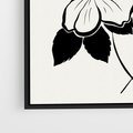 Obraz w ramie 50x50 - Poezja kwiecistej kreski - kwiaty, minimalistyczne - rama czarna