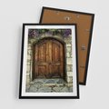 Plakat w ramie 50x70 - Tajemnicze stare drzwi - stare, drzwi - rama czarna