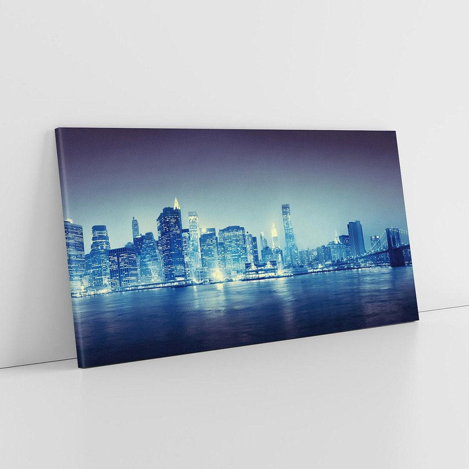 Obraz na płótnie 140x70 - Architektura i tętniące życie - Miasto, Architektura