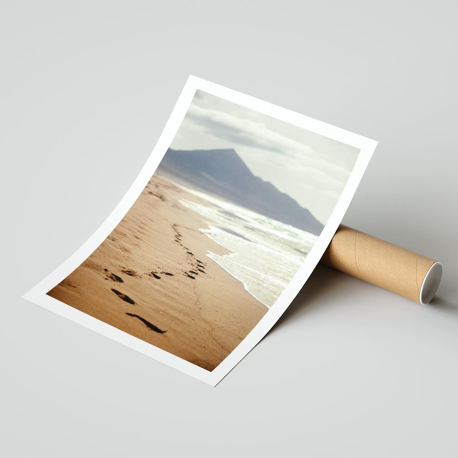 Plakat bez ramy 40x50 - Ślady stóp na plaży - plaża, ślady