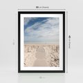 Plakat w ramie 30x40 - Ścieżka na plaży - plaża, ścieżka - rama czarna