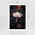 Plakat bez ramy 21x30 - Jesień w Detalu: Liść na Mokrej Drodze - liść, jesień