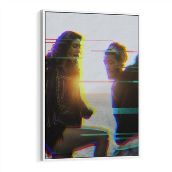 Obraz w ramie 80x120 - Taniec tęsknot - zdjęcie w stylu retro, dodane kolorowe akcenty - rama biała