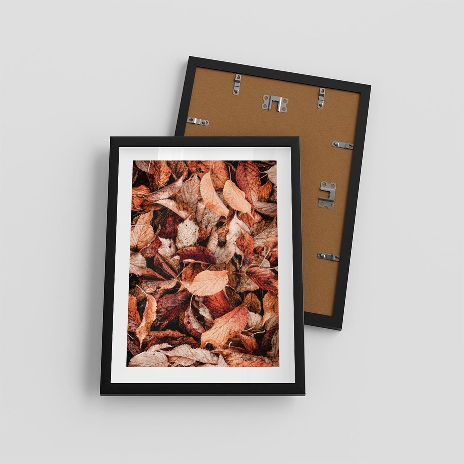 Plakat w ramie 30x40 - Magia Jesiennej Ziemi - liście, jesień - rama czarna