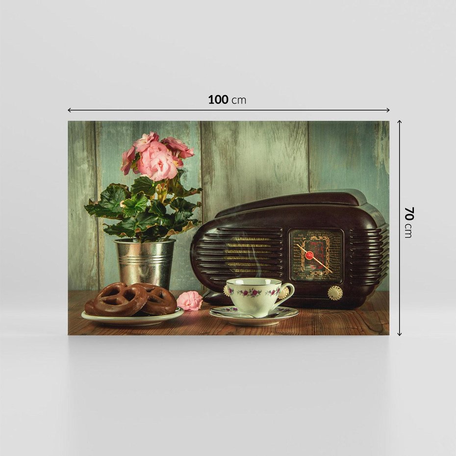 Obraz na płótnie 100x70 - Retro Radio z Kwiatami - Harmonia Nostalgii - retro, radio