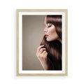 Plakat w ramie 50x70 - Piękno fryzury - włosy, fryzura - rama drewno