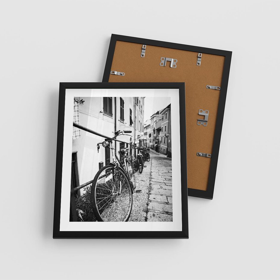 Plakat w ramie 40x50 - Rower w Kontraście - rower, czarno - rama czarna