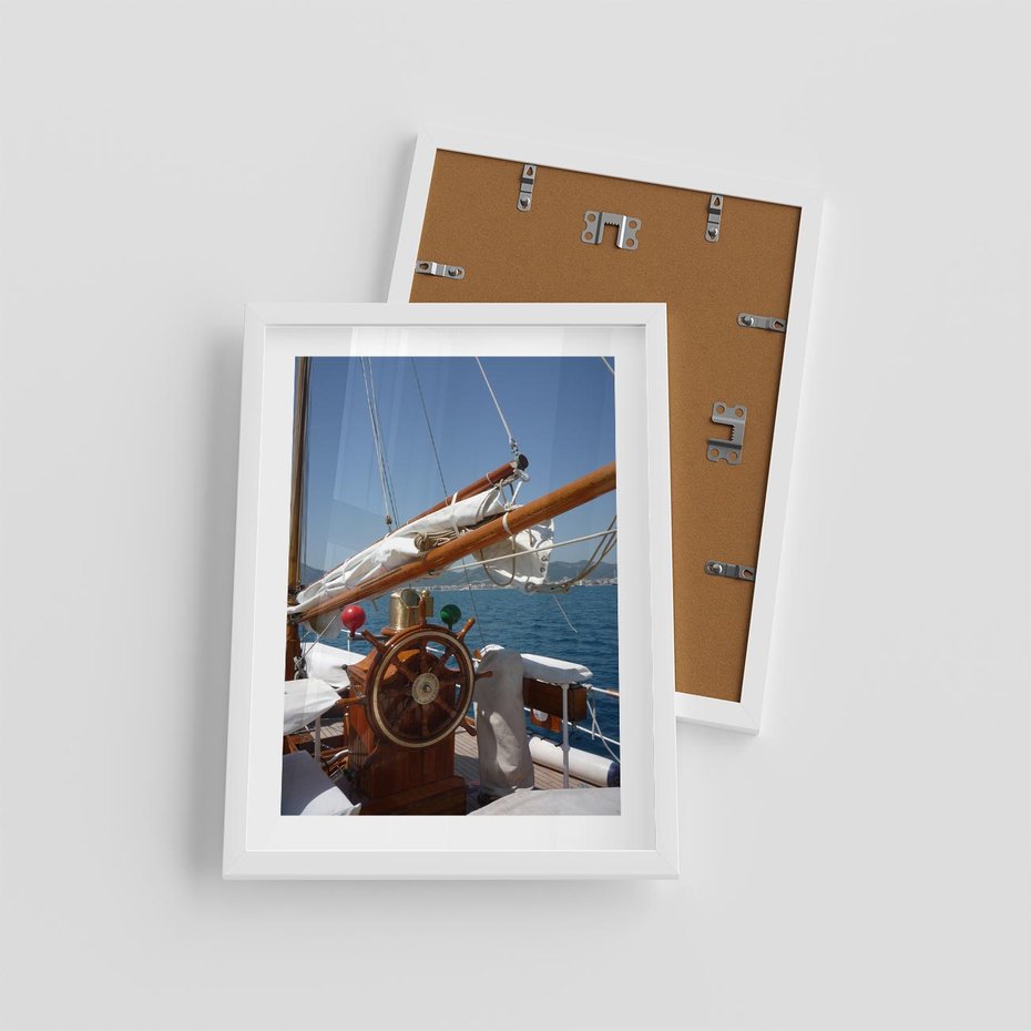 Plakat w ramie 30x40 - Podróż Morska - statek, ster - rama biała