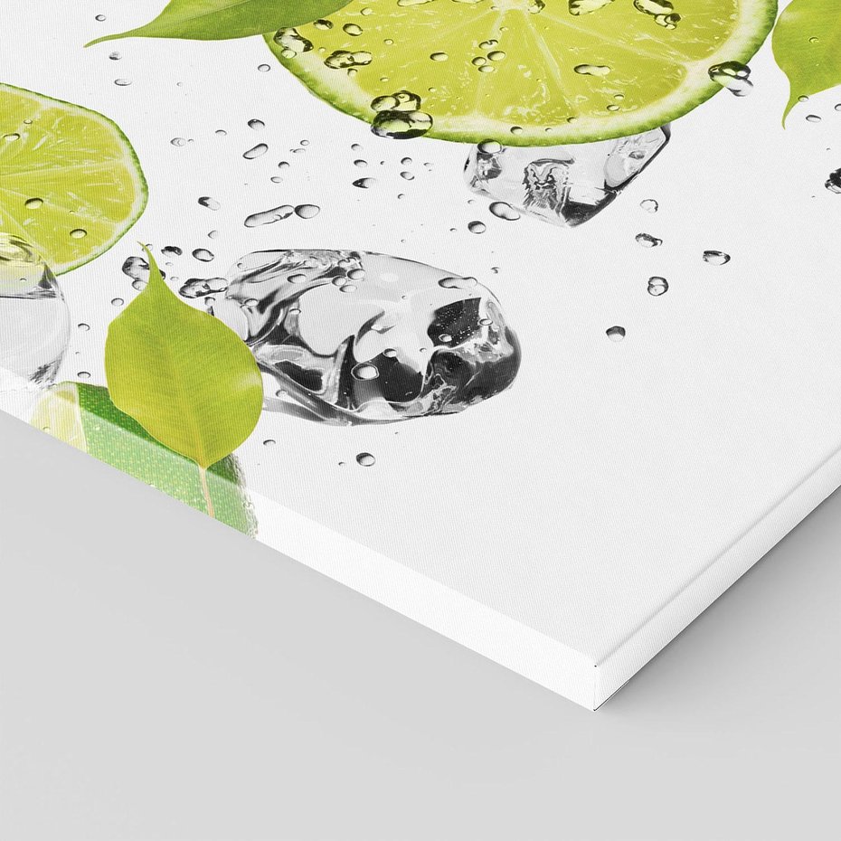 Obraz na płótnie 50x50 - Ekscentryczne limonki z wodą - limonki, woda