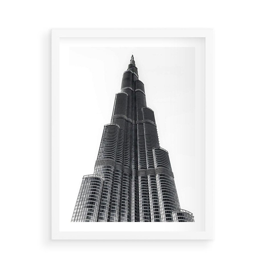 Plakat w ramie 50x70 - Wieżowiec w Monochromii - wieżowiec, architektura - rama biała