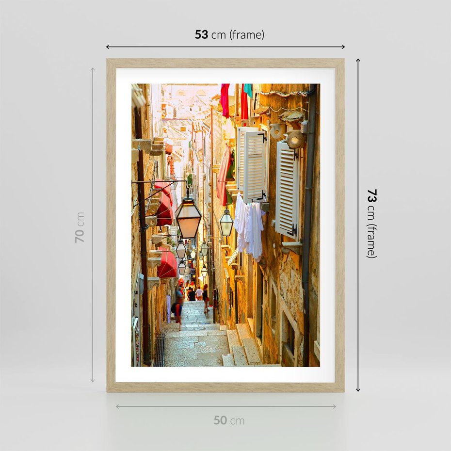 Plakat w ramie 50x70 - Odkryj tajemnice miasta - uliczka, perspektywa - rama drewno
