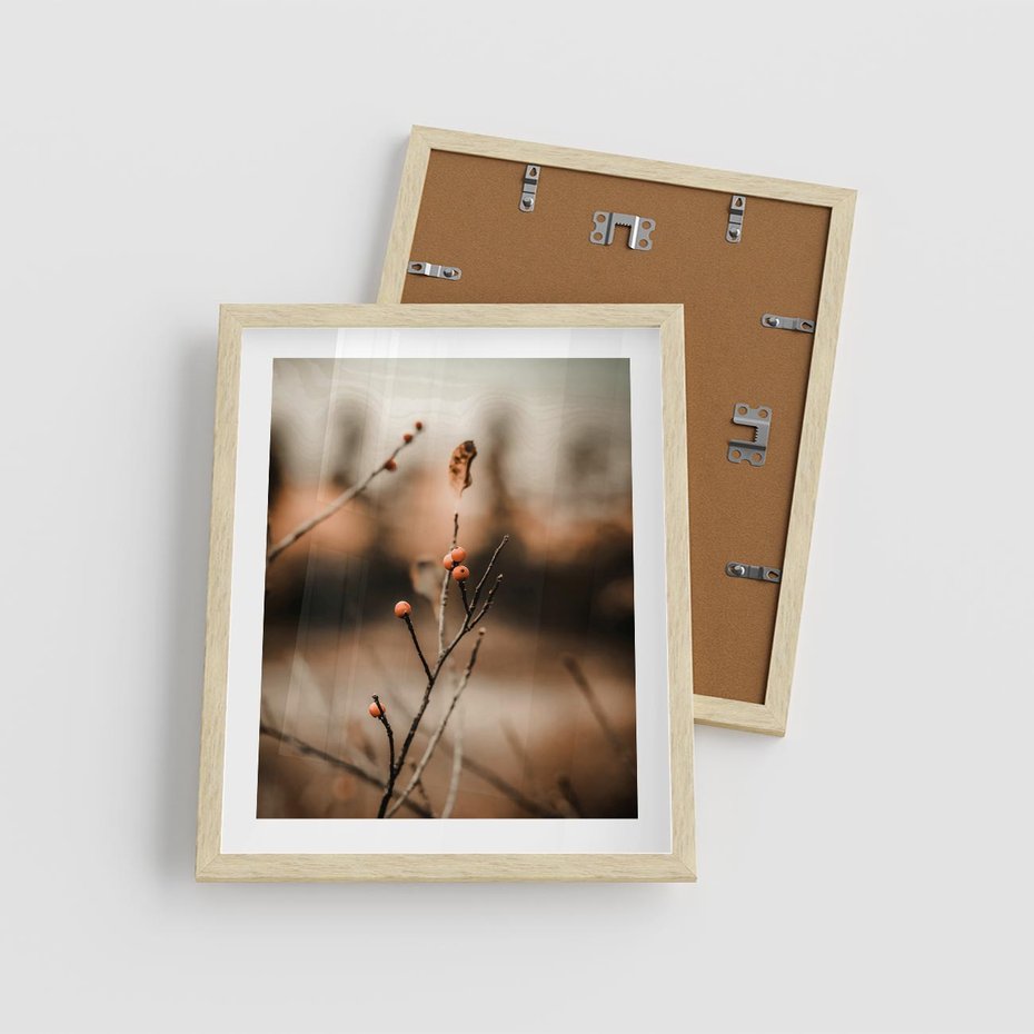 Plakat w ramie 40x50 - Jarzębina w Pejzażu - jesień, gałązka - rama drewno