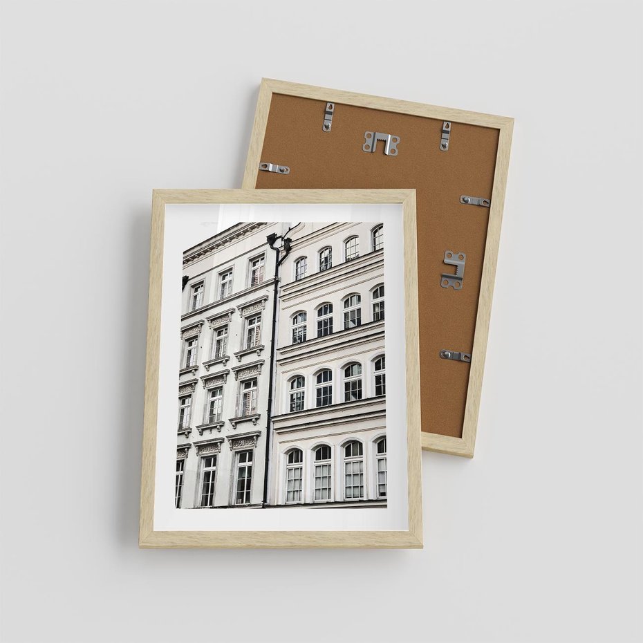 Plakat w ramie 30x40 - Urok Starej Kamienicy - budynki, miasto - rama drewno