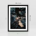Plakat w ramie 30x40 - Jesienne Liście w Kałużach: Odbicie Natury - jesienne liście wkałuży, fotografia - rama czarna