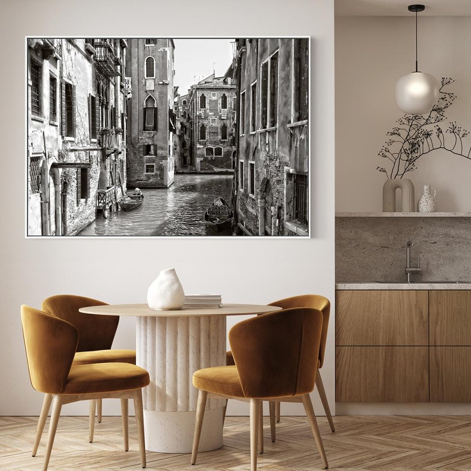 Obraz w ramie 70x50 - Zabłądzić w Wenecji - wenecja, kanały - rama biała