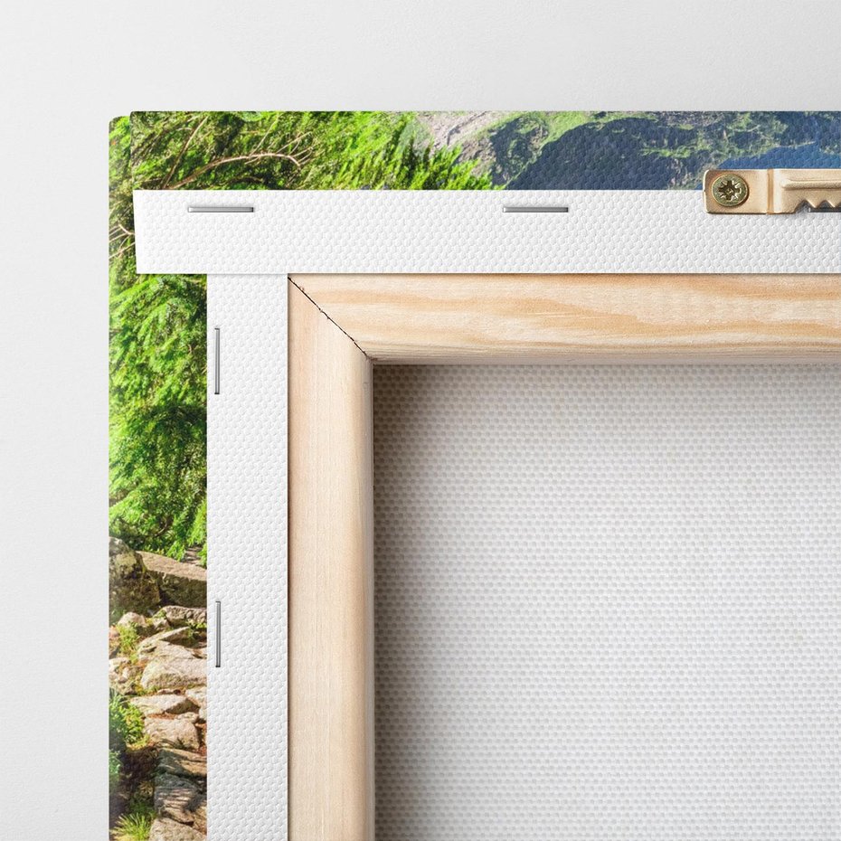 Obraz na płótnie 60x60 - Mistyczna Przyroda - góry, jezioro