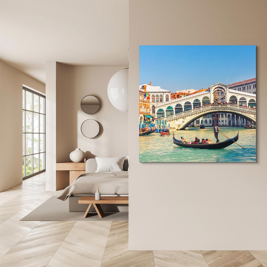 Obraz na płótnie 60x60 - Wenecja: romantyczne zakątki miasta - Wenecja, Włochy