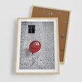 Plakat w ramie 50x70 - Mur Balonów - mur, balon - rama drewno
