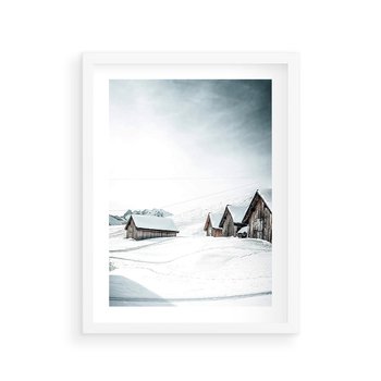 Plakat w ramie 40x50 - Zima w Domkach: Urok Śnieżnej Scenerii - domki w śnieżnym krajobrazie - rama biała