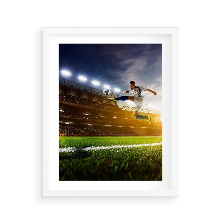 Plakat w ramie 40x50 - Gol! Magia piłki nożnej - gol, piłka - rama biała