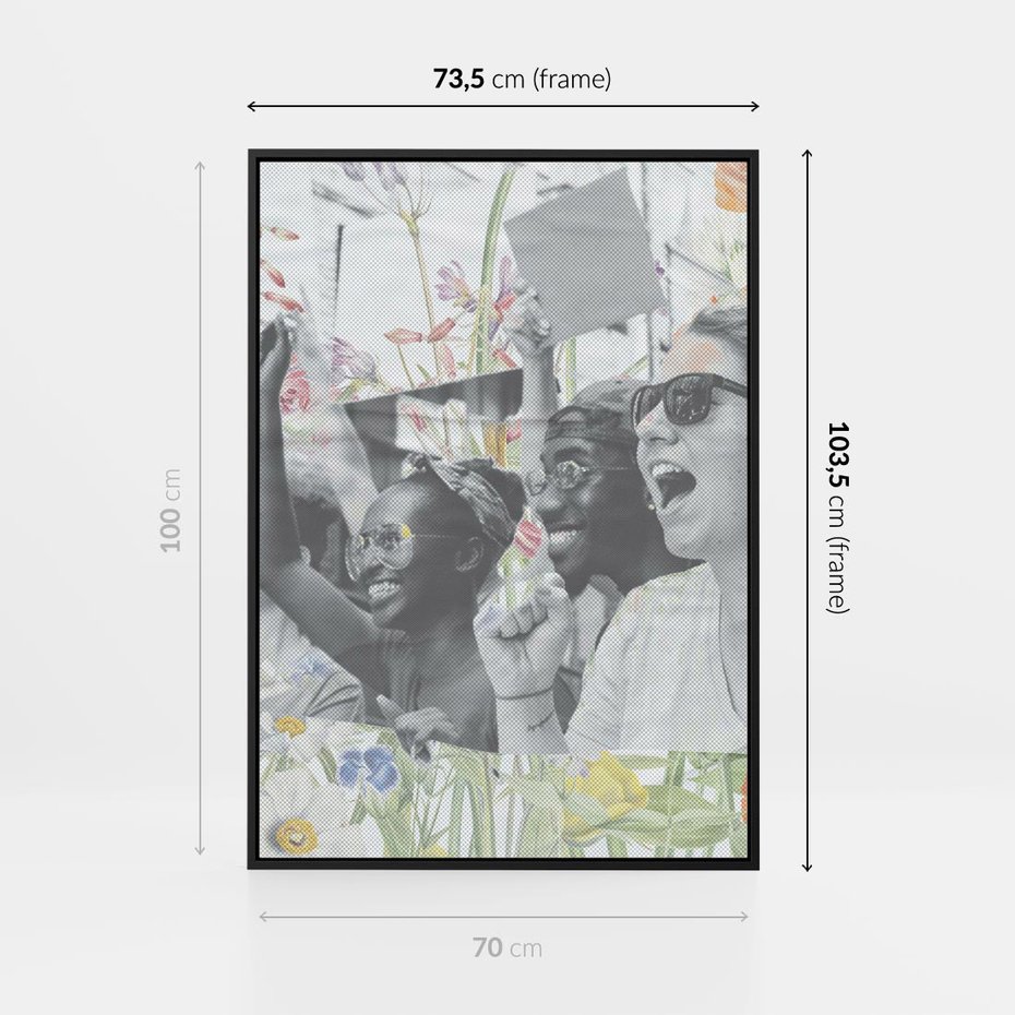 Obraz w ramie 70x100 - Księga zaklętych marzeń - kolaż, czarnobiałe zdjęcie wesołych młodych ludzi - rama czarna