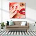 Obraz na płótnie 30x30 - Piękno manicure: kolory i elegancja - paznokcie, manicure