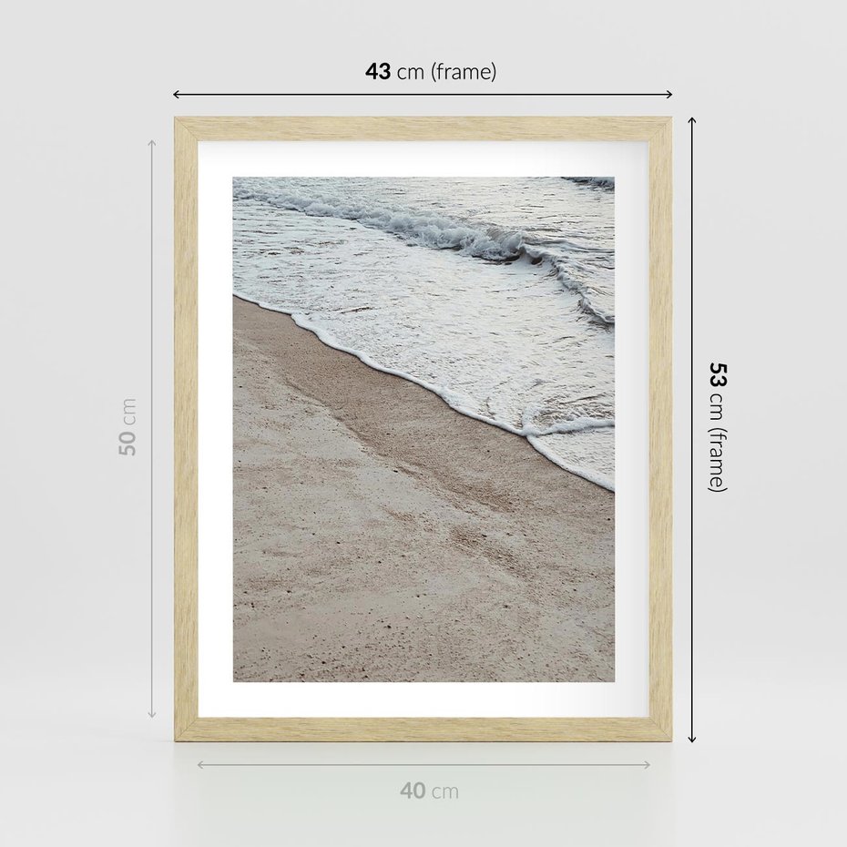Plakat w ramie 40x50 - Brzeg Morza: Malownicza Plaża i Fale - morze, plaża - rama drewno