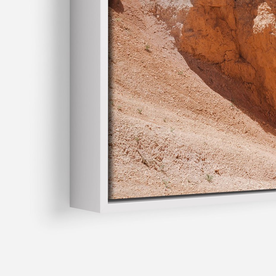 Obraz w ramie 70x100 - Spektakularne Formacje Naturalne - kanion, pustynia - rama biała