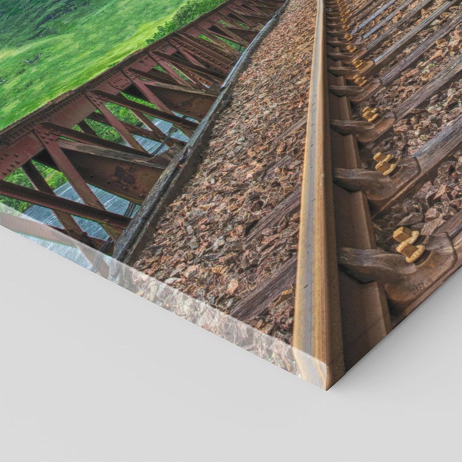 Obraz na płótnie 120x80 - Most Kolejowy - Tropy Podróży w Nocnej Ciszy - most, kolej