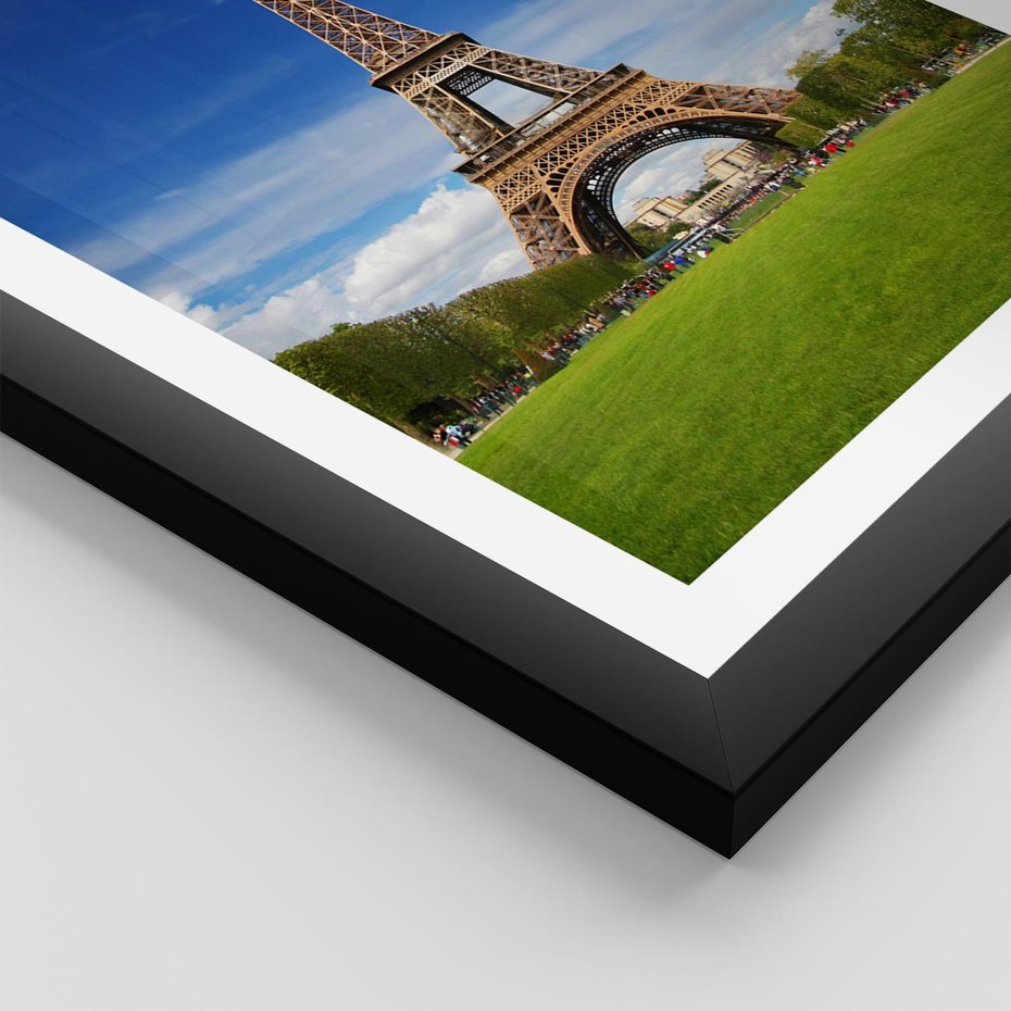 Plakat w ramie 40x50 - Eiffla: symbole Paryża - Eiffla, Paryż - rama czarna