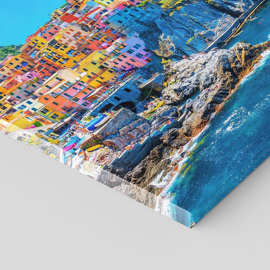 Obraz na płótnie 80x80 - Barwne Wybrzeże - nadmorskie miasto na klifie, kolorowe tęczowe budynki