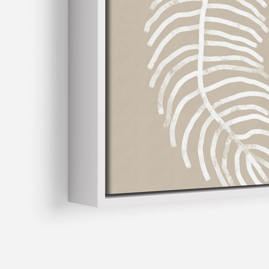 Obraz w ramie 80x80 - Spleciona Harmonia - sztuka nowoczesna, białe i czarne pióro - rama biała