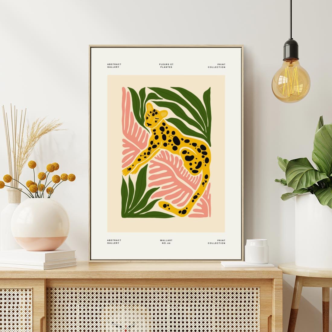 Obraz w ramie 50x70 - Rozkwitające Odbicia - nowoczesny plakat, gepard - rama drewno