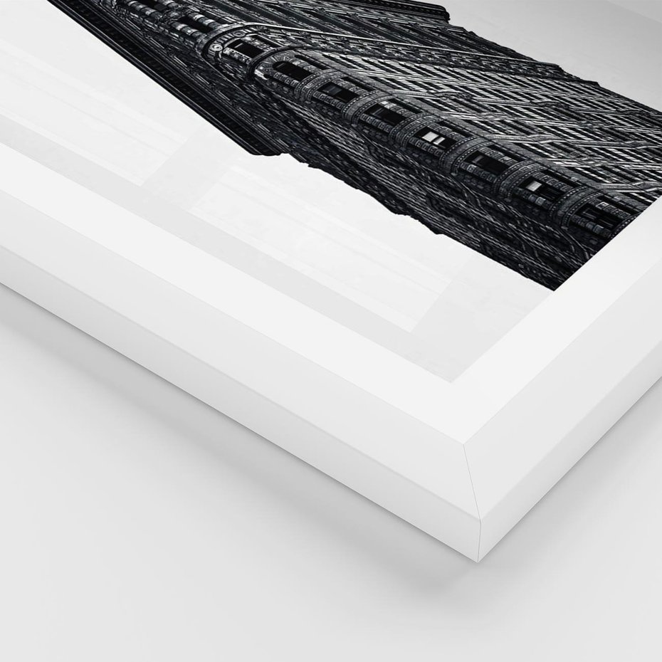 Plakat w ramie 50x70 - Majestatyczna Architektura - architektura, majestatyczny budynek - rama biała