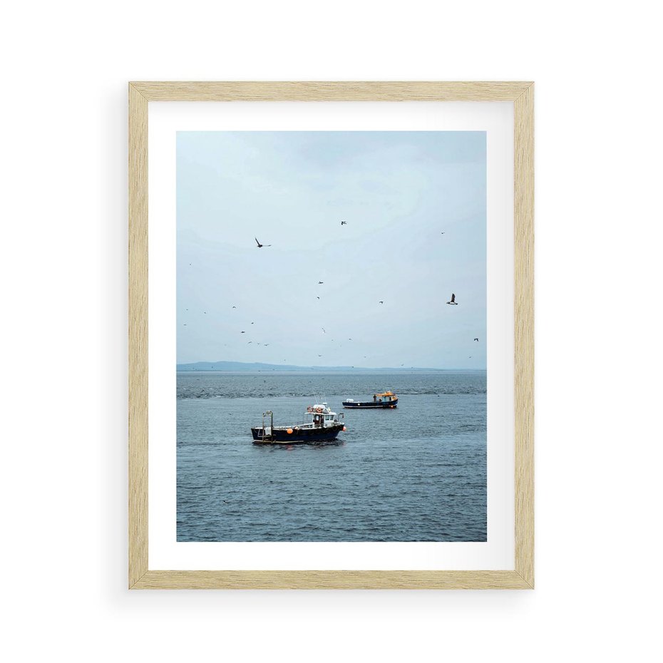 Plakat w ramie 40x50 - Rybacki Urok - morze, kutry rybackie - rama drewno